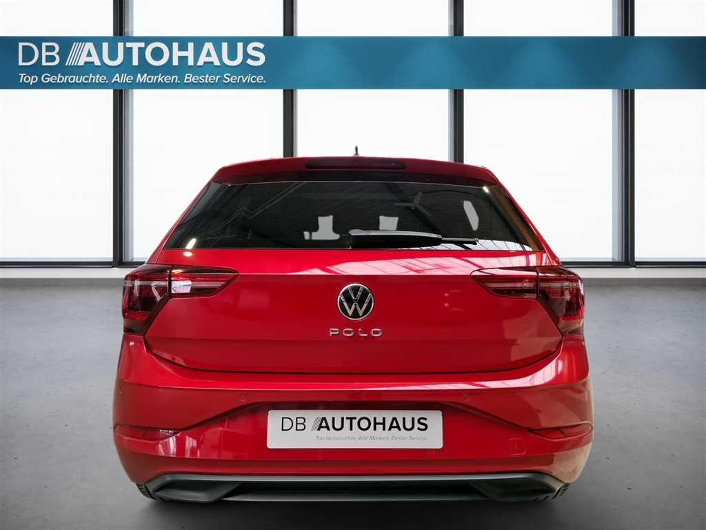 Volkswagen Polo 2024 г. Красный, пробег 45901 км