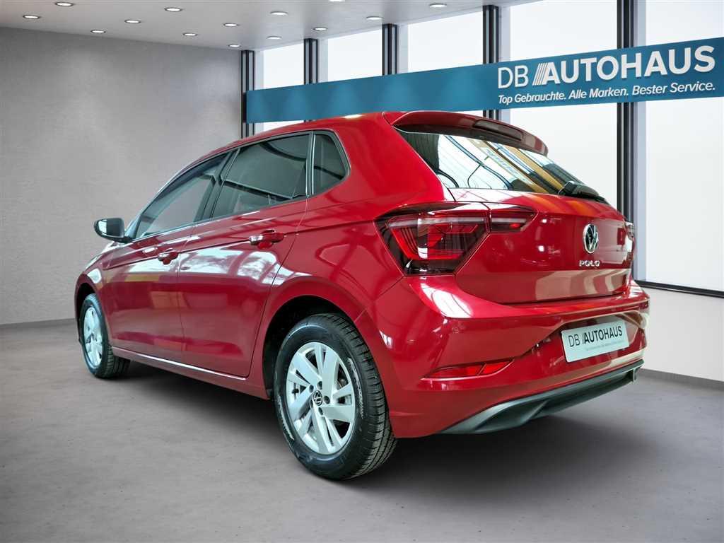 Volkswagen Polo 2024 г. Красный, пробег 45901 км