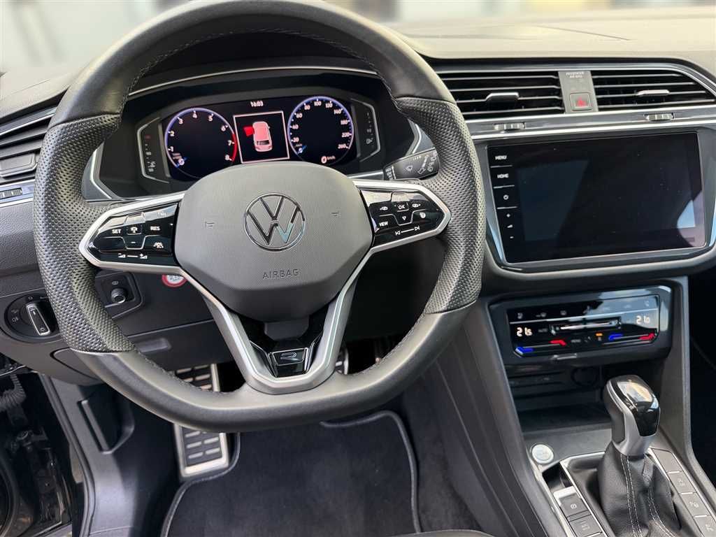 Volkswagen TIGUAN ALLSPACE 2024 г. Чёрный, пробег 45943 км