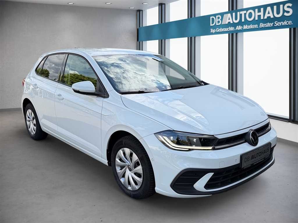 Volkswagen Polo 2024 г. Белый, пробег 37067 км