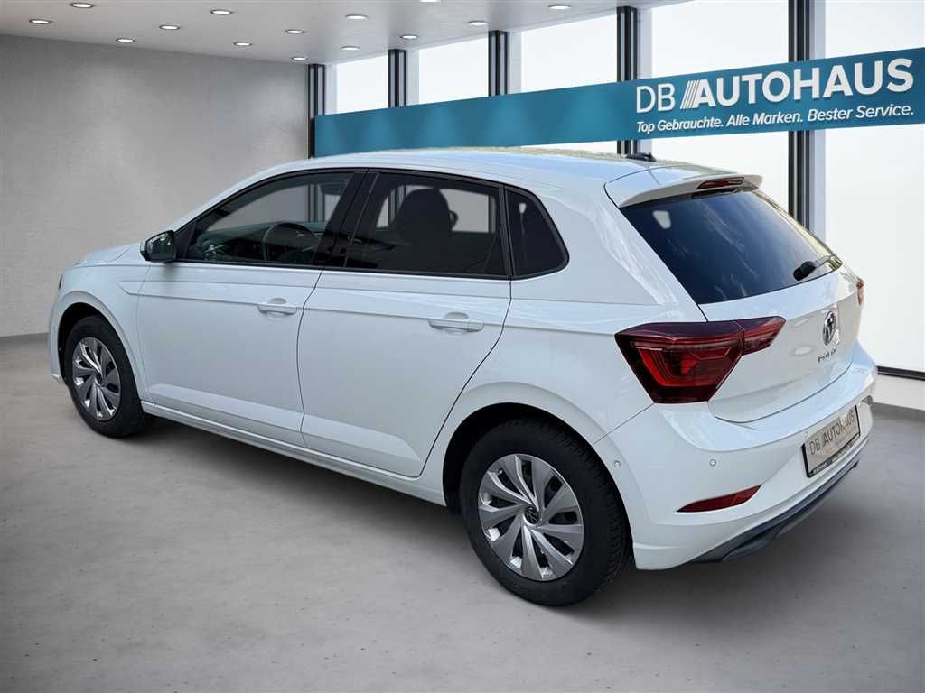 Volkswagen Polo 2024 г. Белый, пробег 37067 км