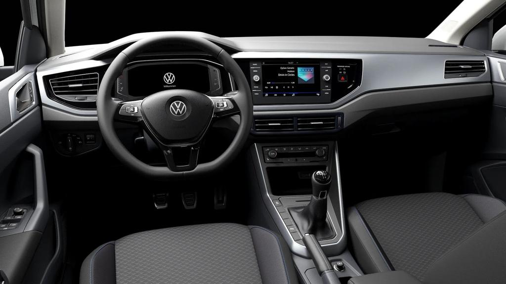 Volkswagen Polo 2021 г. Белый, пробег 51000 км