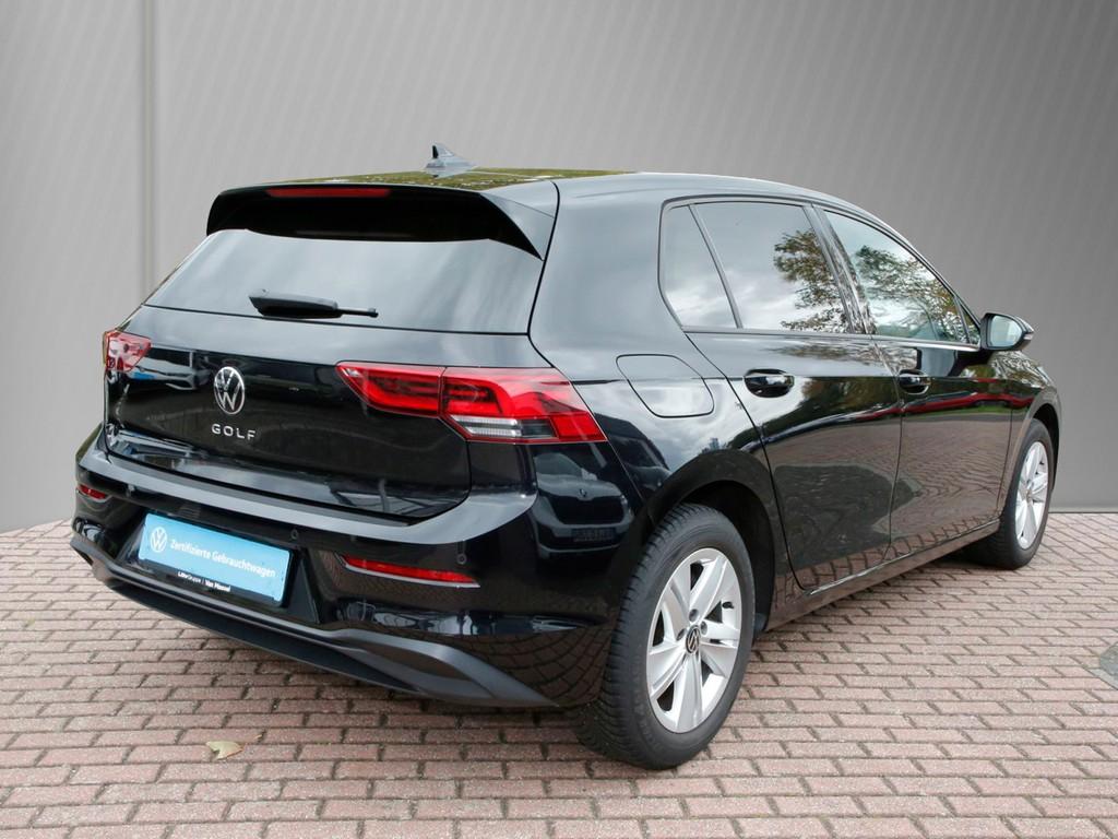 Volkswagen Golf 2023 г. Чёрный, пробег 46880 км