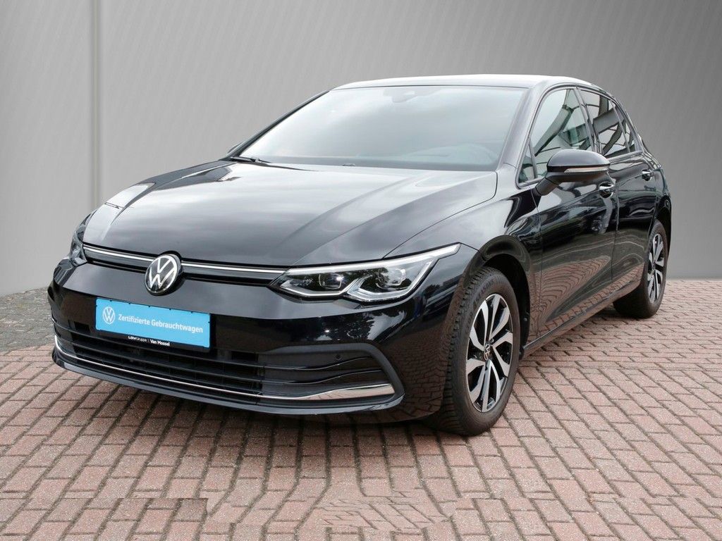Volkswagen Golf 2023 г. Чёрный, пробег 52310 км
