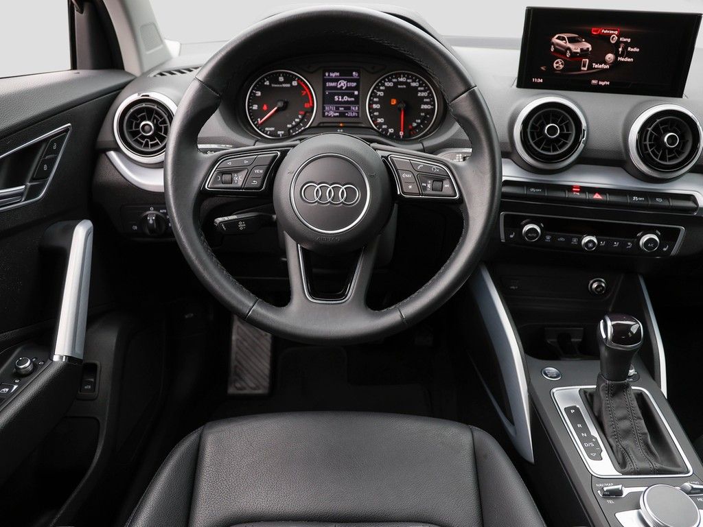 Audi Q2 2023 г. Чёрный, пробег 31804 км