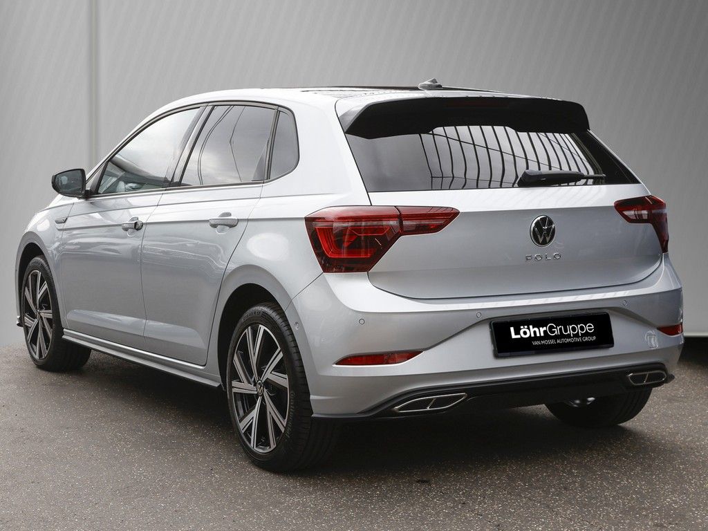 Volkswagen Polo 2023 г. Серебристый, пробег 18280 км