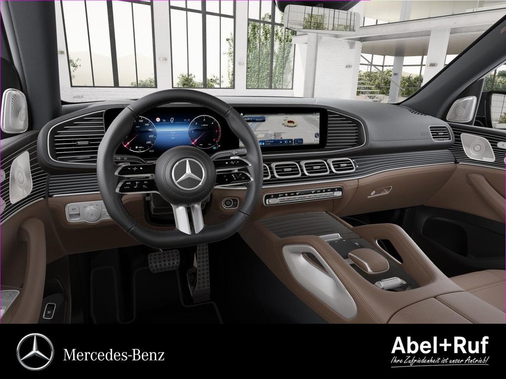 Mercedes-Benz GLS 450 2024 г. Чёрный, пробег 44079 км