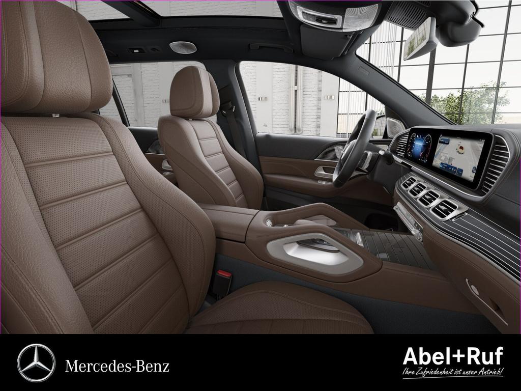 Mercedes-Benz GLS 450 2024 г. Чёрный, пробег 44079 км