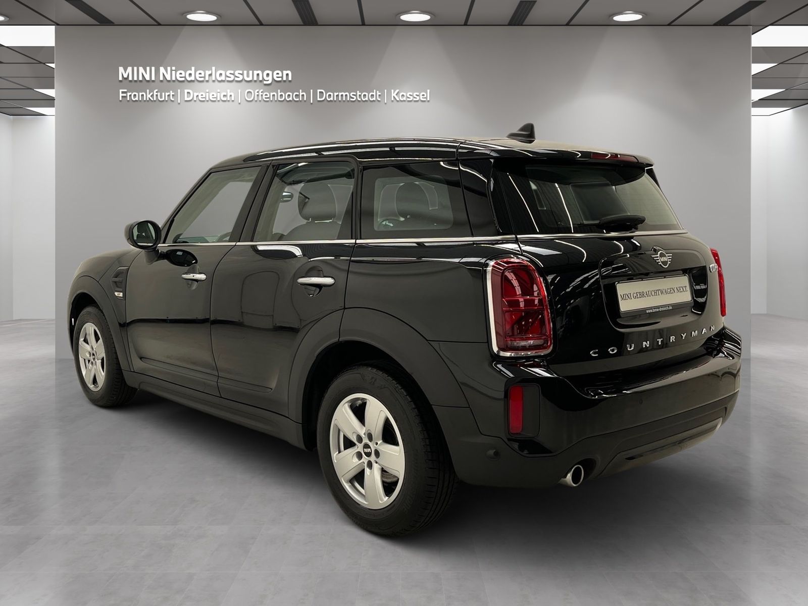 Mini COOPER COUNTRYMAN 2023 г. Чёрный, пробег 34239 км
