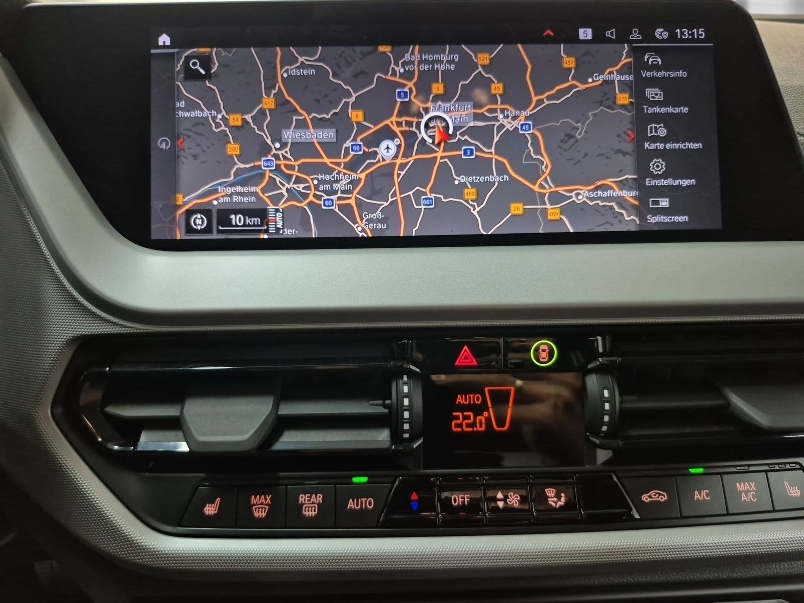 BMW 118 2023 г. Синий, пробег 36257 км