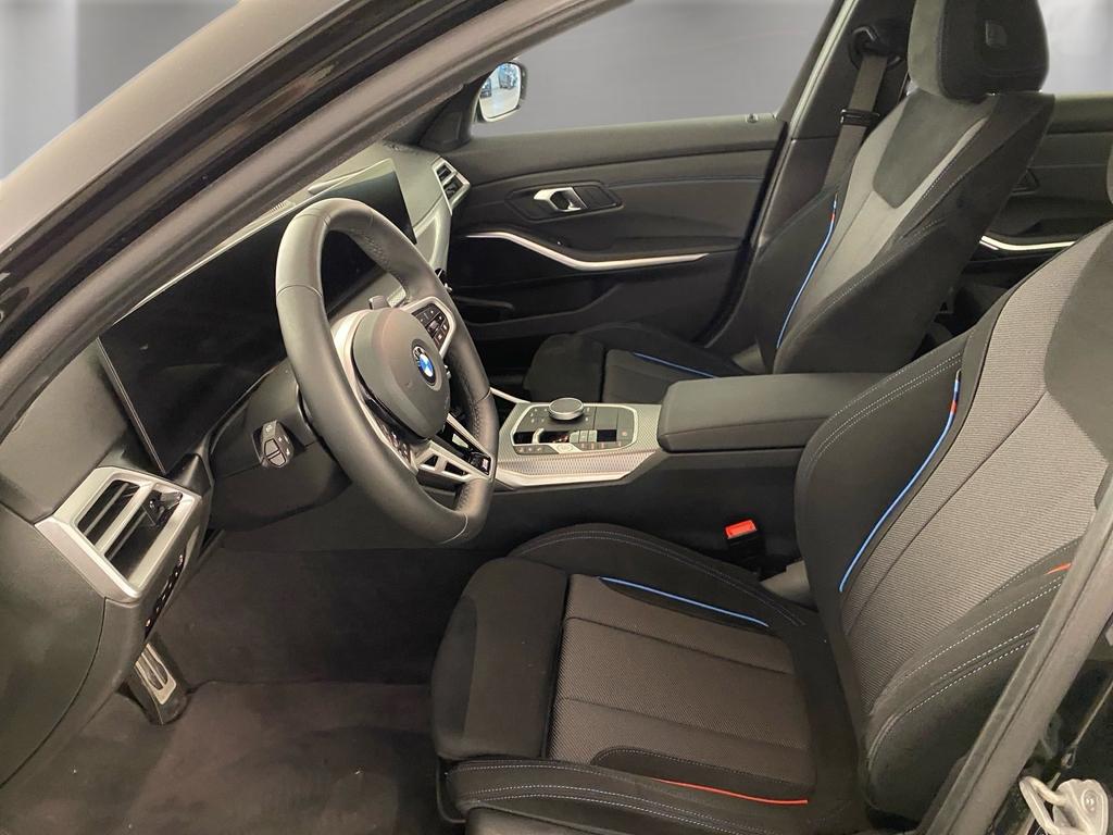 BMW 320 2025 г. Чёрный, пробег 27083 км