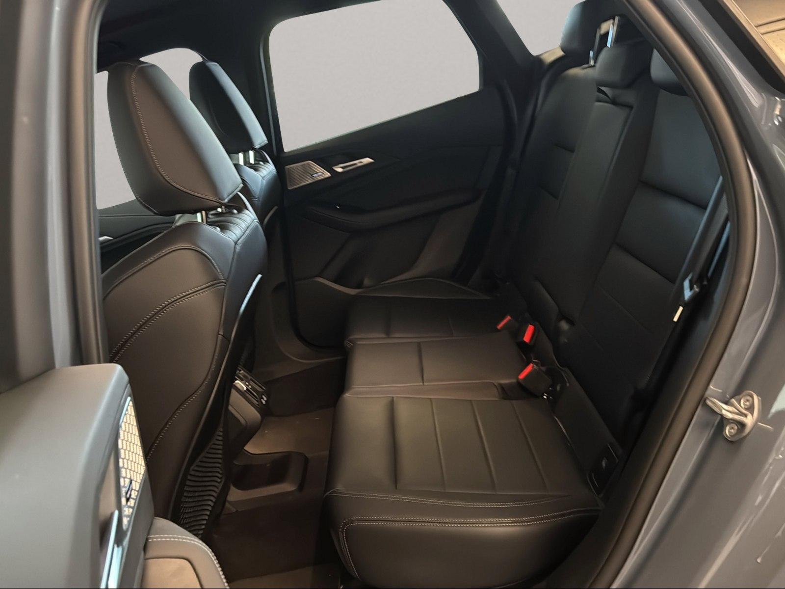 BMW 220 ACTIVE TOURER 2022 г. Серый, пробег 13879 км