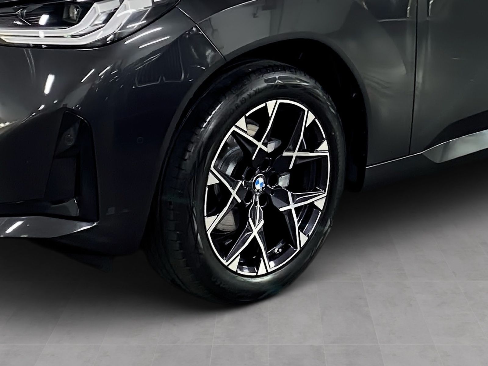 BMW X3 2026 г. Серый, пробег 21763 км
