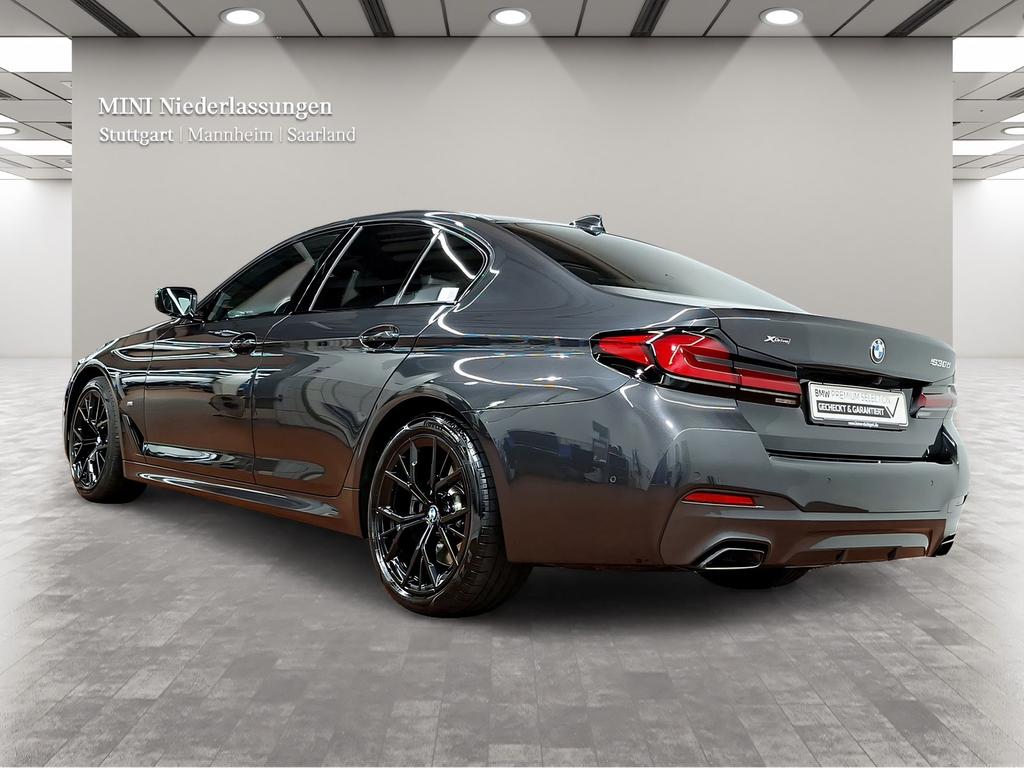 BMW 530 2023 г. Серый, пробег 51869 км