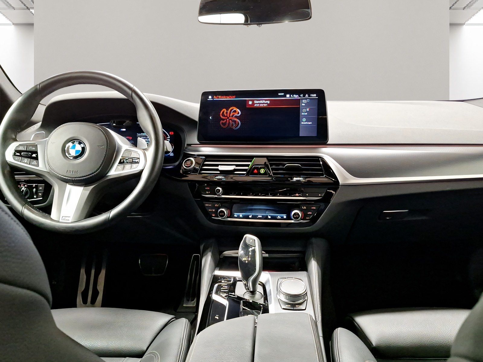 BMW 530 2023 г. Серый, пробег 51869 км