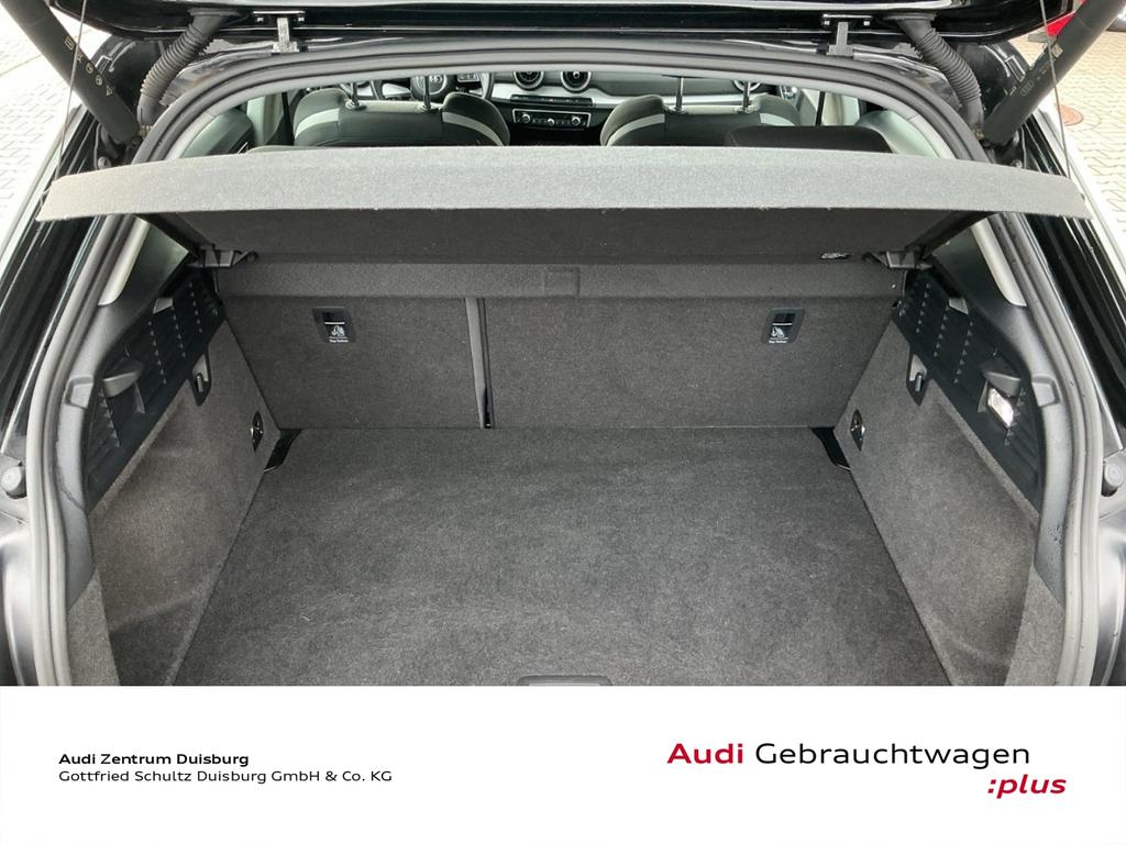 Audi Q2 2023 г. Чёрный, пробег 42537 км