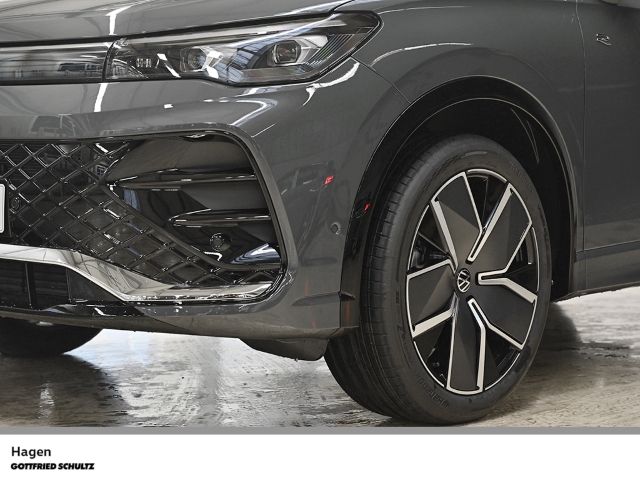Volkswagen Tiguan 2026 г. Серый, пробег 4999 км