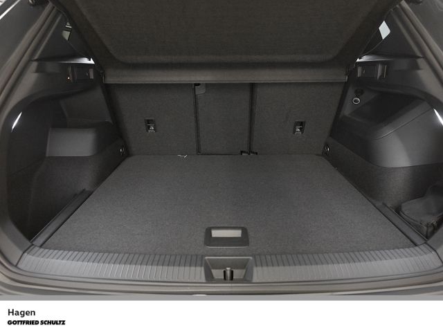 Volkswagen Tiguan 2026 г. Серый, пробег 4999 км