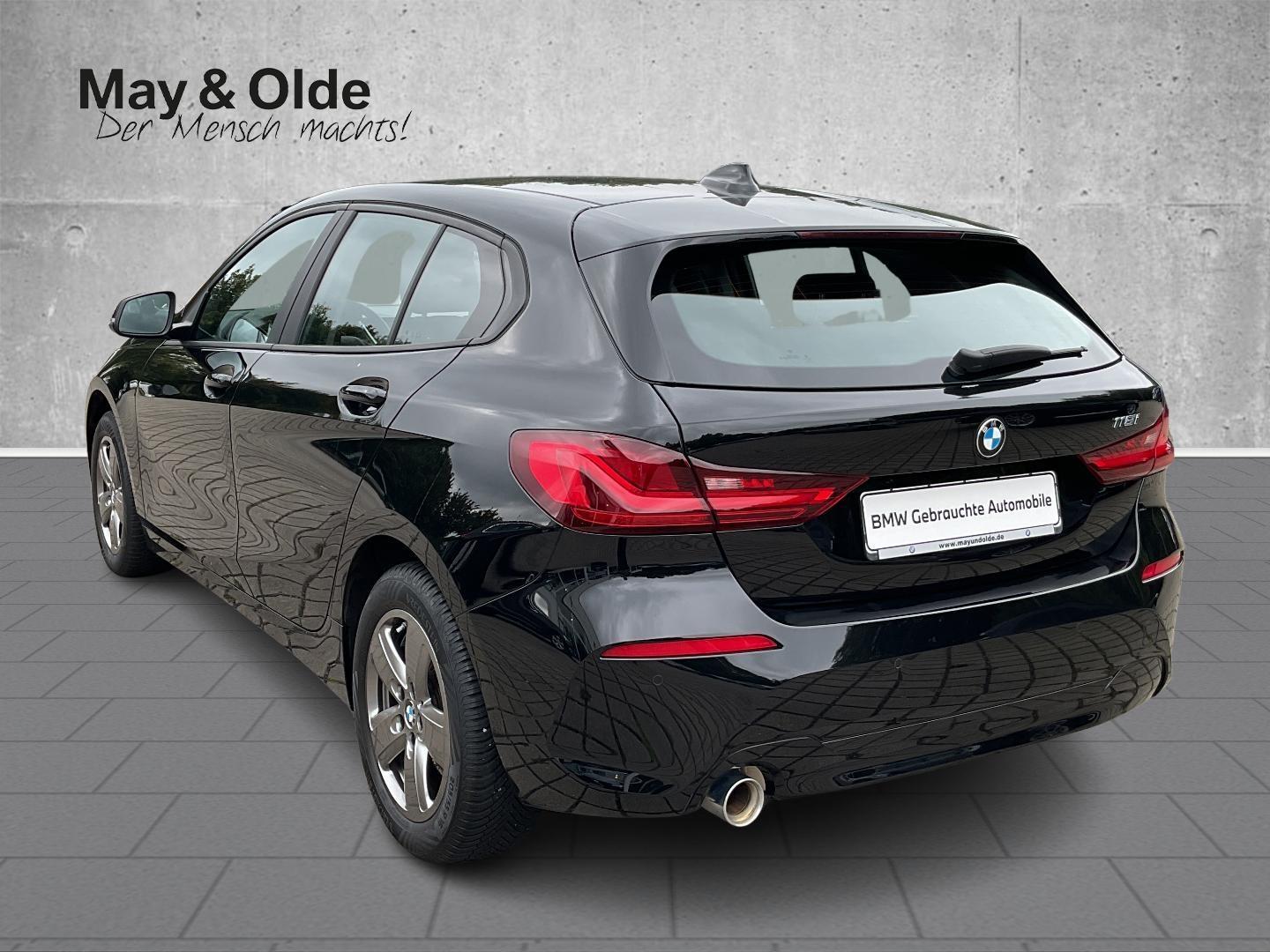 BMW 118 2022 г. Серый, пробег 42793 км