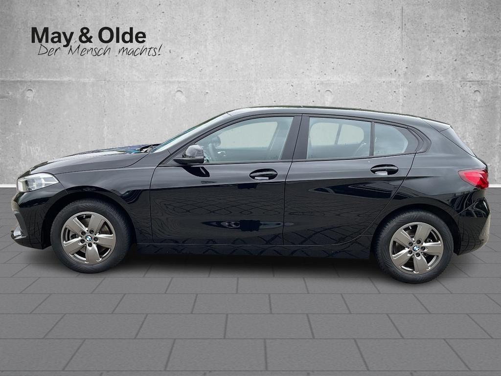 BMW 118 2022 г. Серый, пробег 42793 км