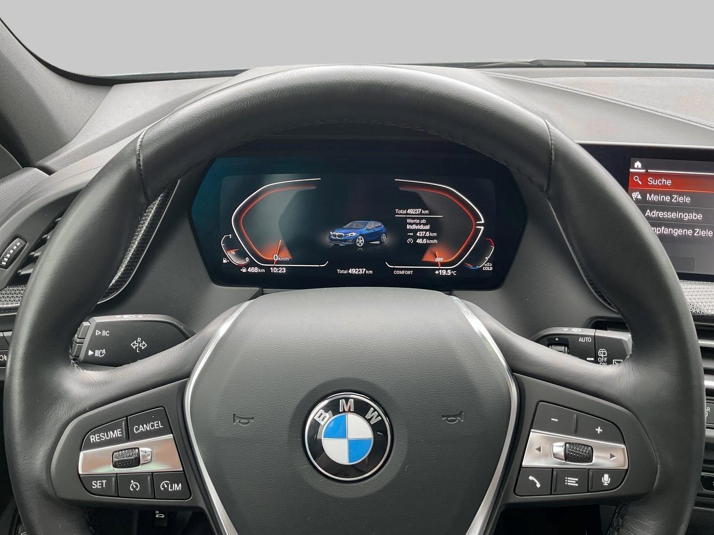 BMW 118 2023 г. Синий, пробег 49237 км