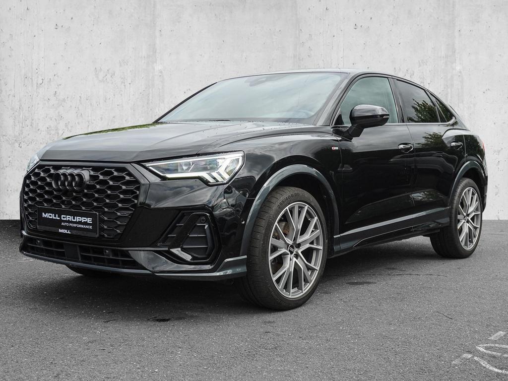 Audi Q3 2023 г. Чёрный, пробег 40785 км