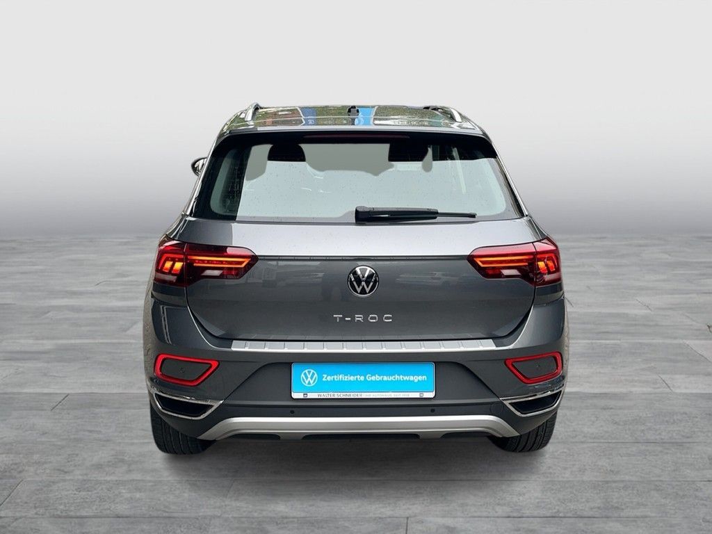 Volkswagen T-Roc 2023 г. Серый, пробег 24200 км
