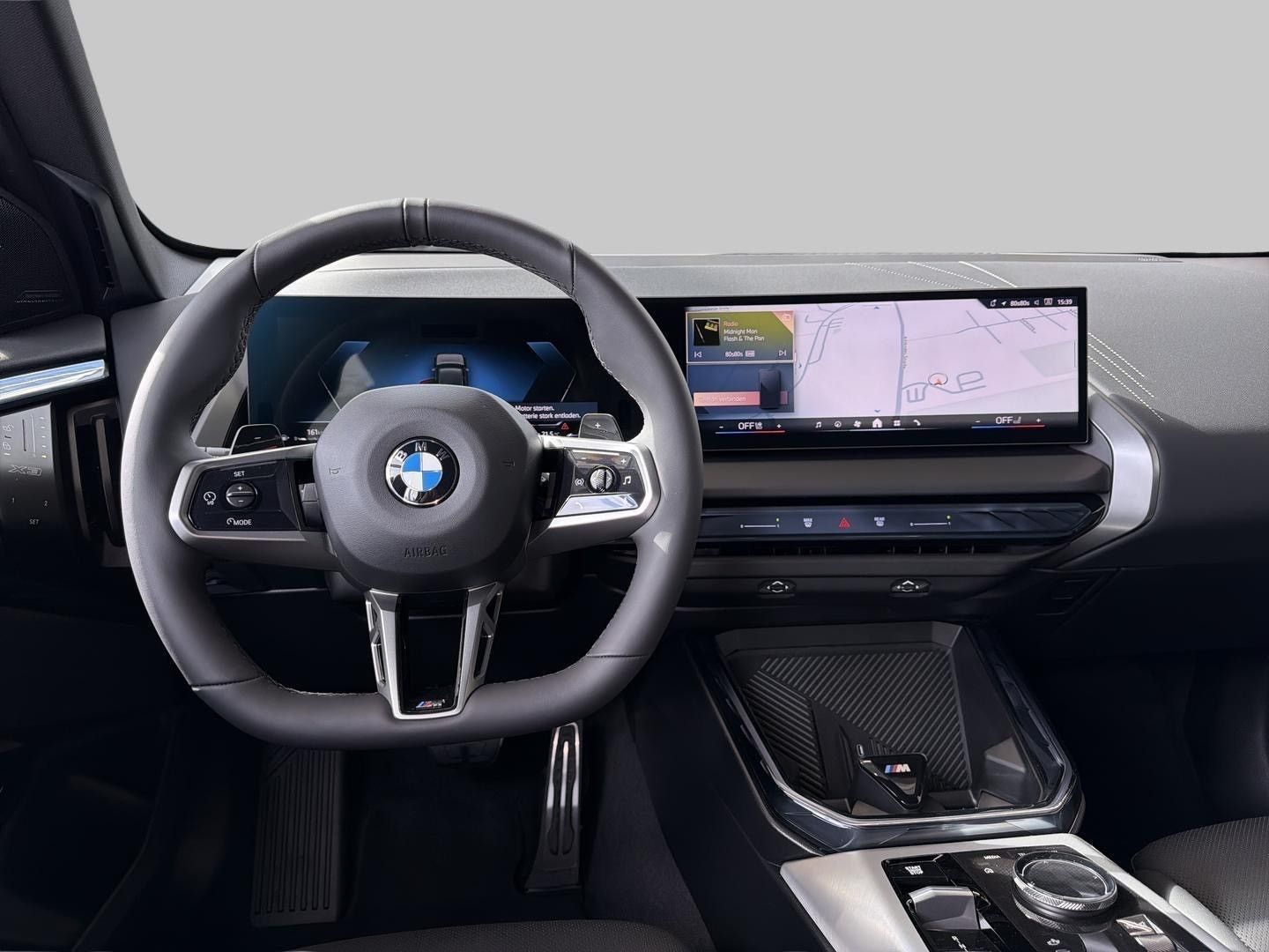 BMW X3 2025 г. Серый, пробег 18328 км