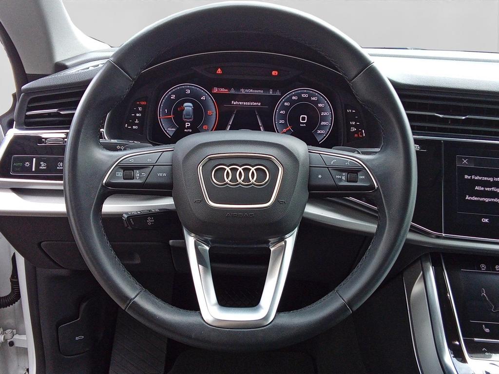 Audi Q8 2023 г. Белый, пробег 45601 км