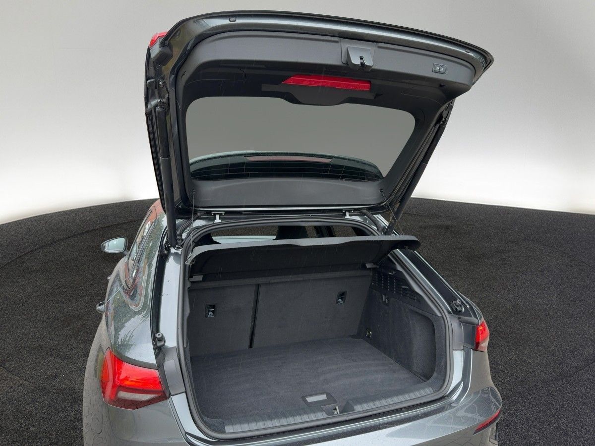 Audi A3 2023 г. Серый, пробег 32454 км
