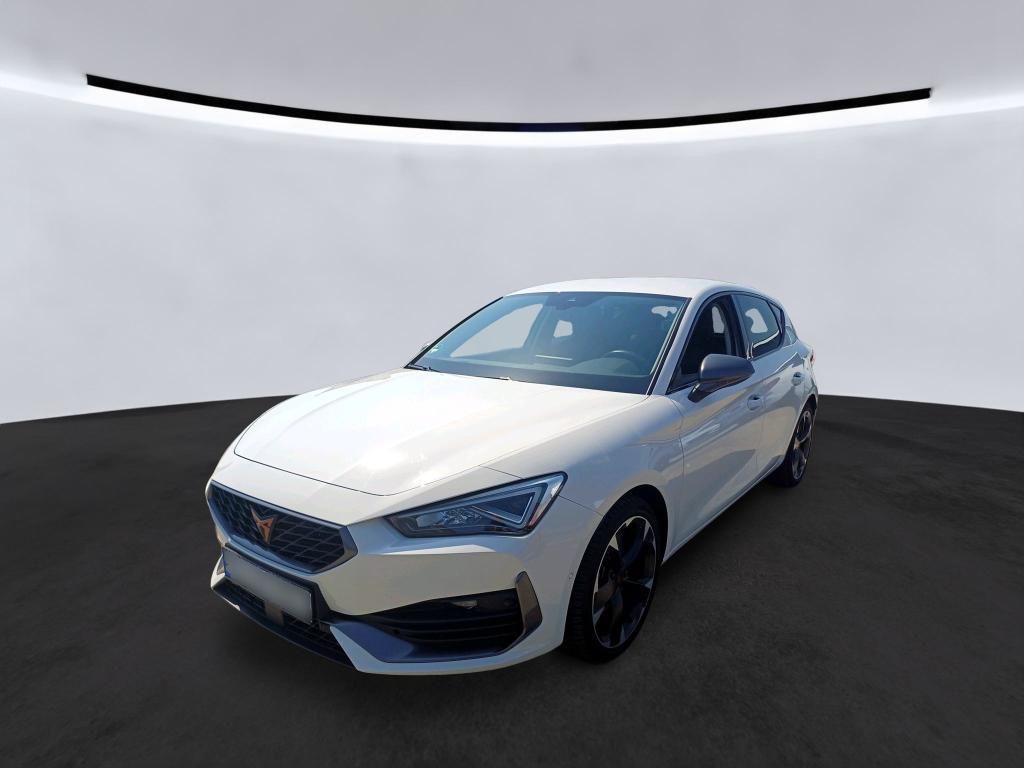 Cupra Leon 2024 г. Белый, пробег 53460 км