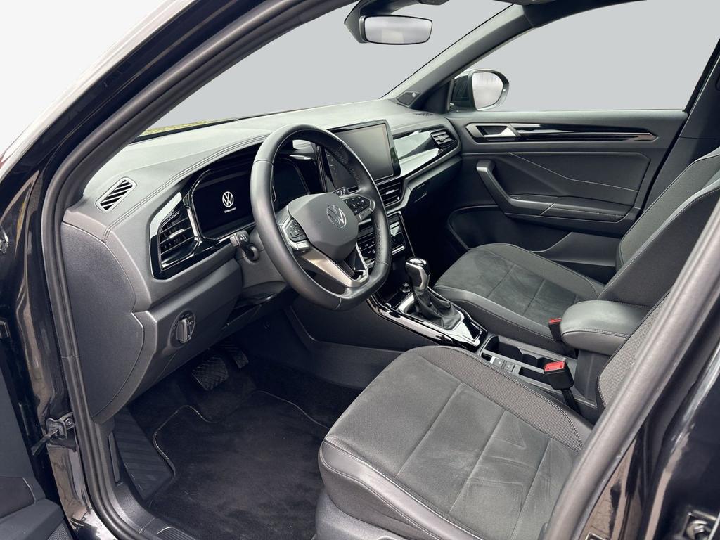 Volkswagen T-Roc 2022 г. Чёрный, пробег 49184 км