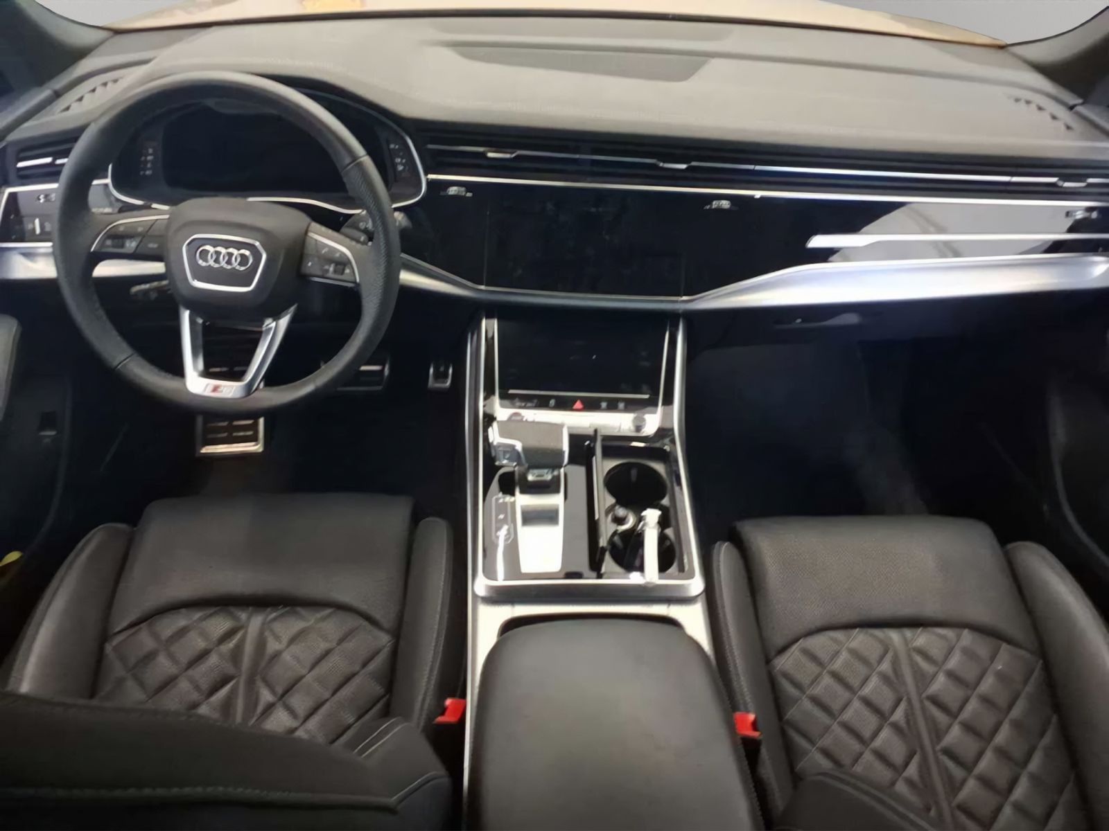 Audi SQ8 2025 г. Золотистый, пробег 43220 км