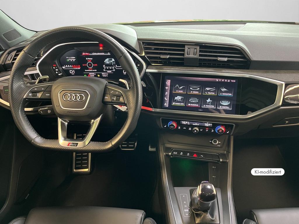 Audi RSQ3 2022 г. Зелёный, пробег 58351 км