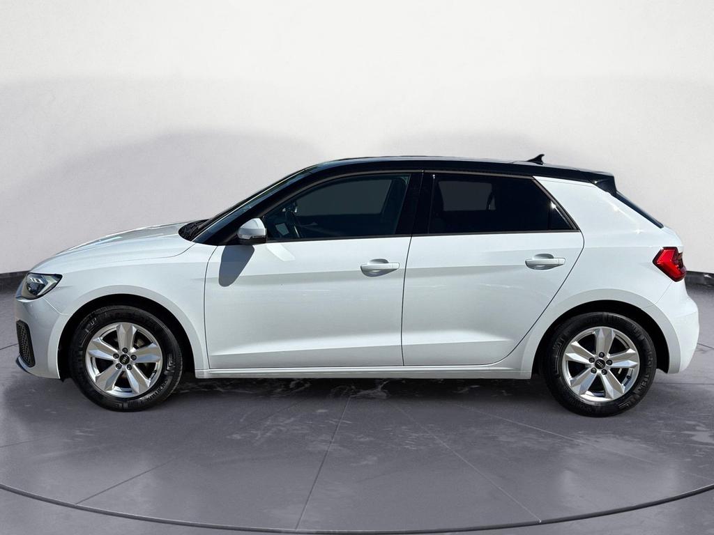 Audi A1 2022 г. Белый, пробег 49216 км