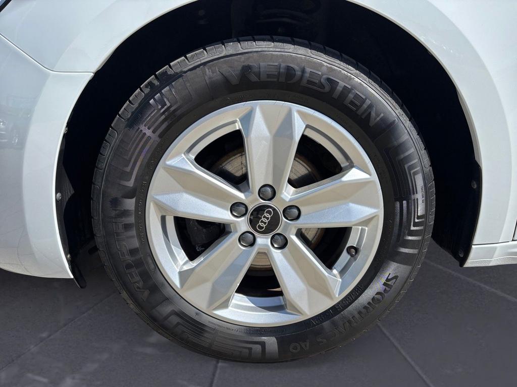 Audi A1 2022 г. Белый, пробег 49216 км