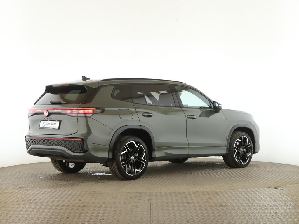 Volkswagen Tayron 2025 г. Зелёный, пробег 22111 км