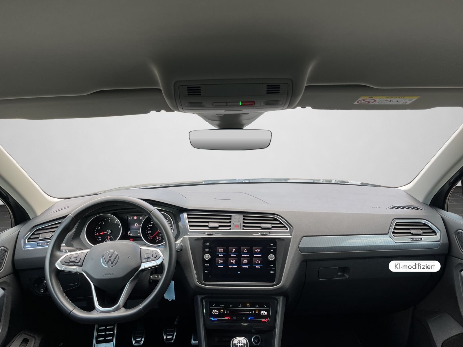 Volkswagen Tiguan 2021 г. Серый, пробег 57594 км