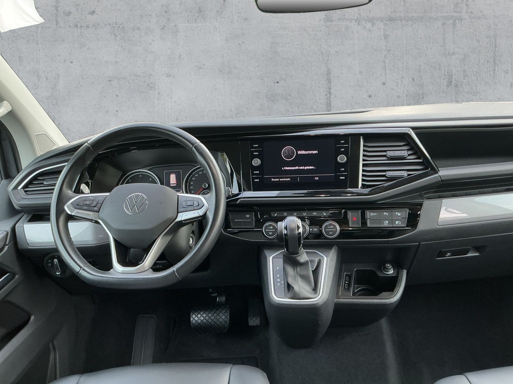 Volkswagen T6 MULTIVAN 2022 г. Белый, пробег 31821 км