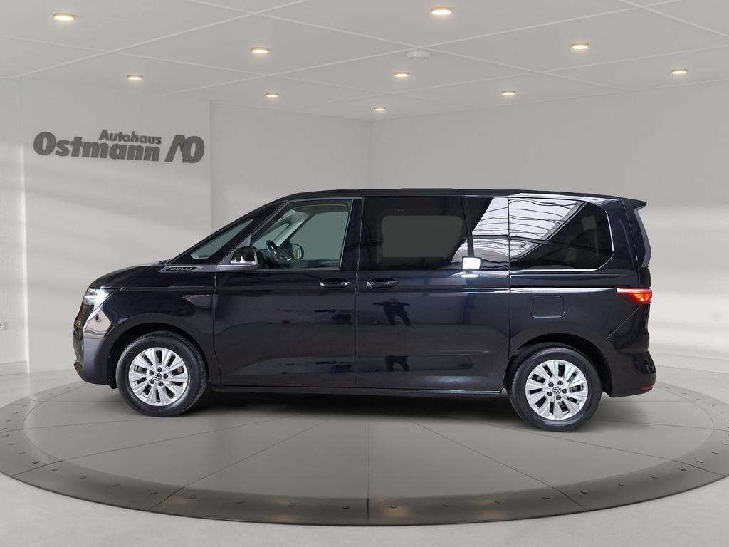 Volkswagen T7 MULTIVAN 2022 г. Чёрный, пробег 17850 км