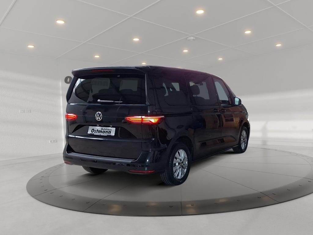 Volkswagen T7 MULTIVAN 2022 г. Чёрный, пробег 17850 км