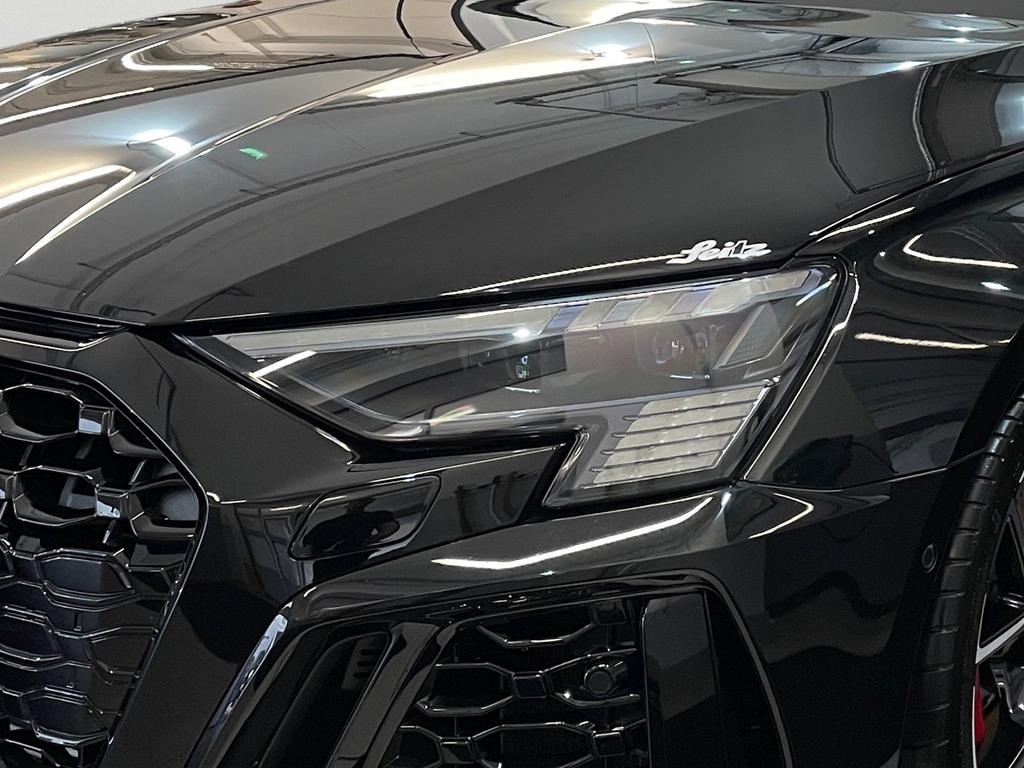 Audi RS3 2023 г. Чёрный, пробег 35975 км