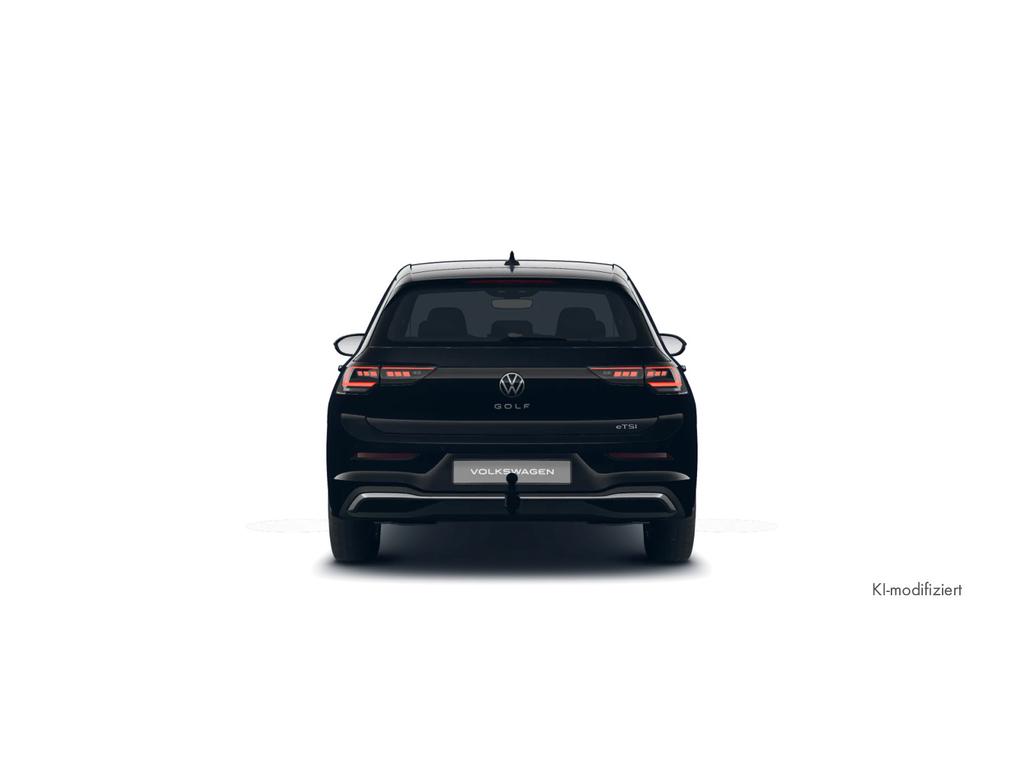 Volkswagen Golf 2026 г. Чёрный, пробег 26500 км