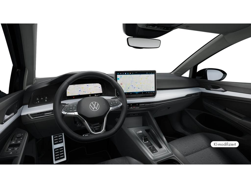 Volkswagen Golf 2026 г. Чёрный, пробег 26500 км