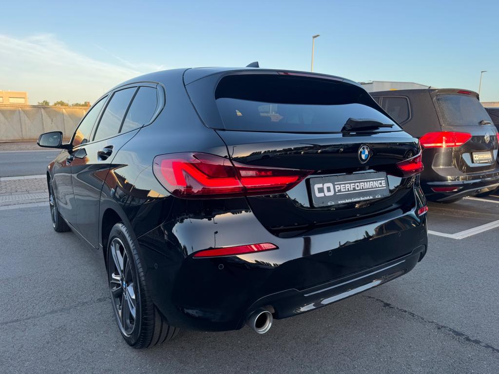 BMW 118 2023 г. Чёрный, пробег 55300 км