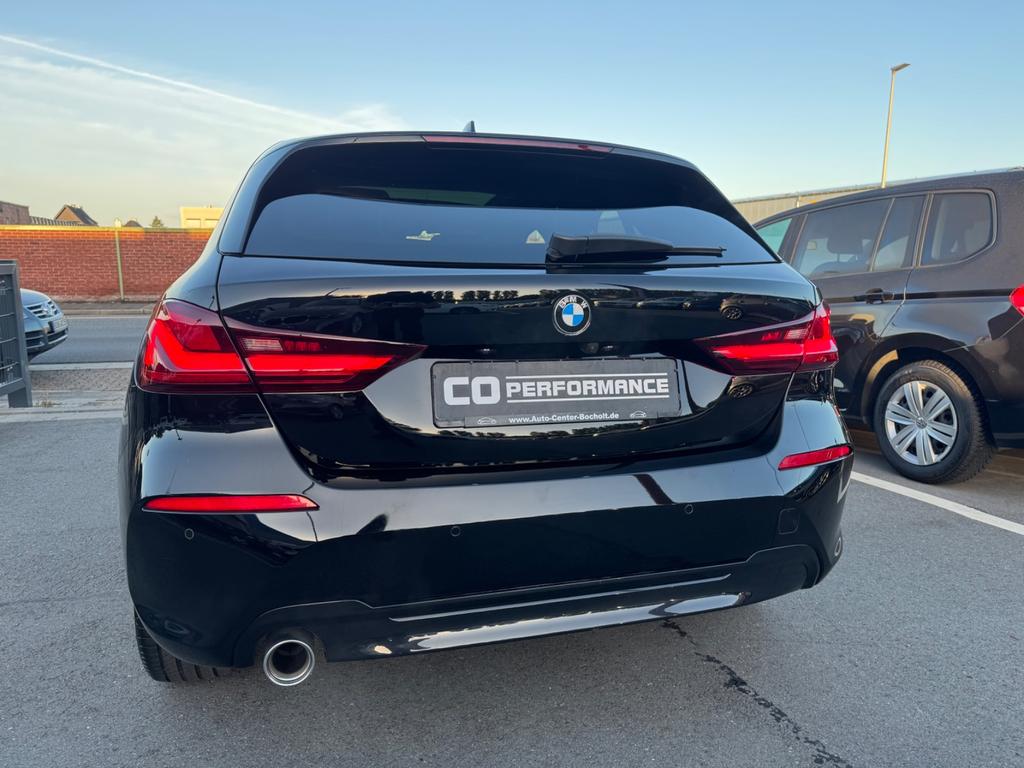 BMW 118 2023 г. Чёрный, пробег 55300 км