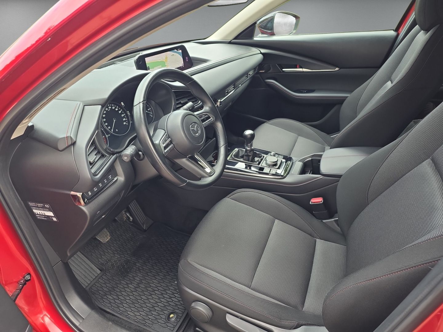 Mazda CX-30 2022 г. Красный, пробег 56100 км