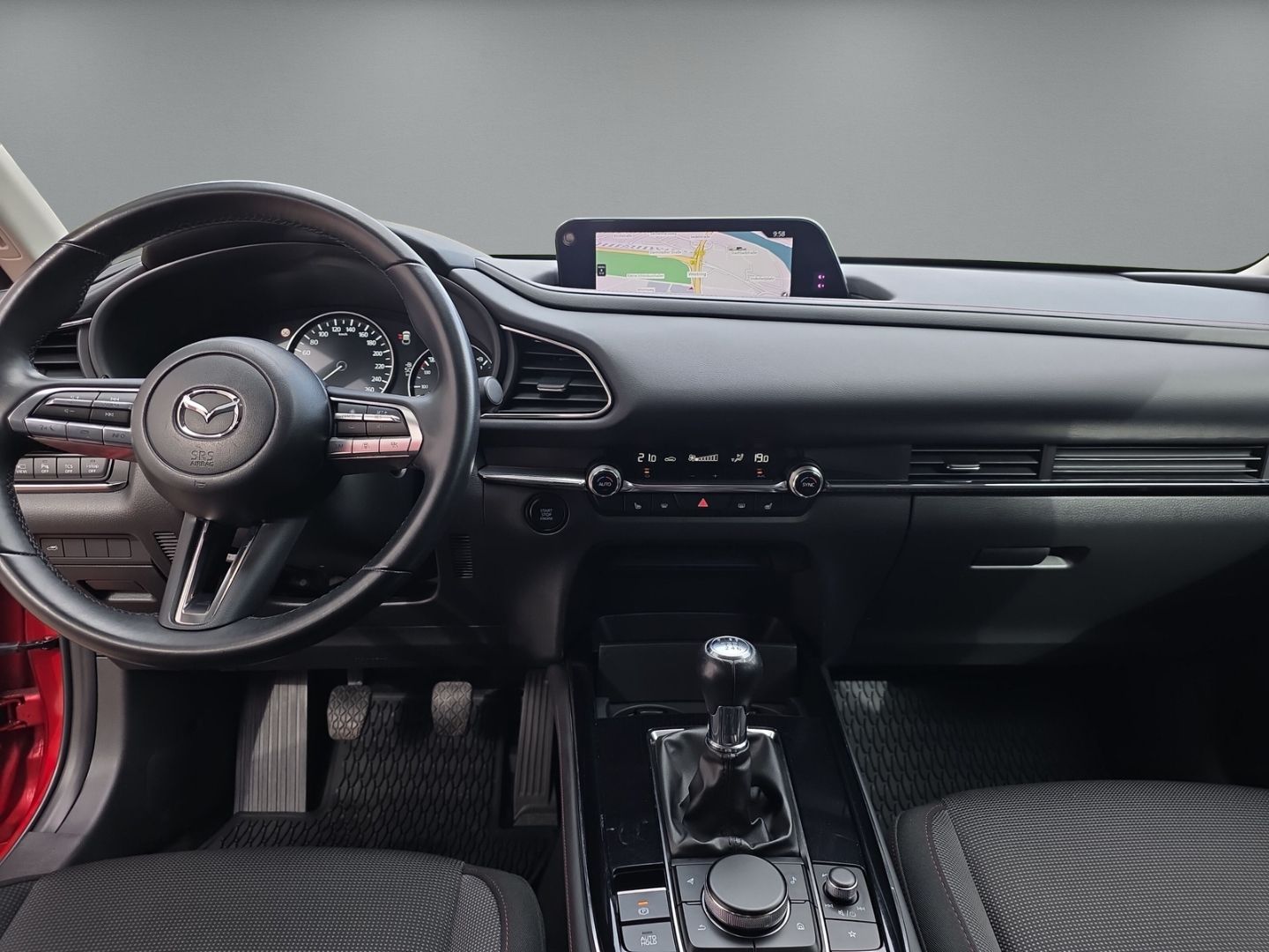 Mazda CX-30 2022 г. Красный, пробег 56100 км