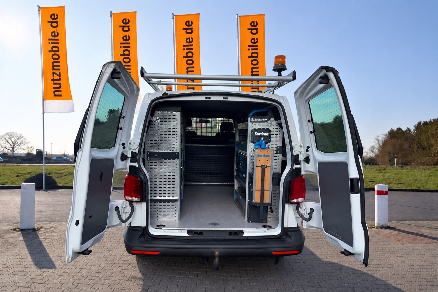 Volkswagen T6 TRANSPORTER 2021 г. Белый, пробег 52150 км