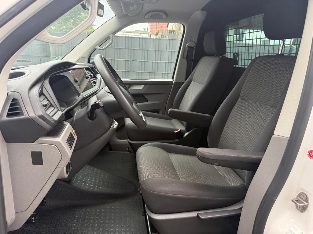 Volkswagen T6 TRANSPORTER 2021 г. Белый, пробег 52150 км